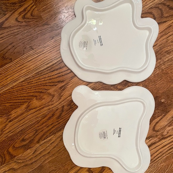 RARE Mickey and Minnie Christmas Plates - Picture 7 of 12